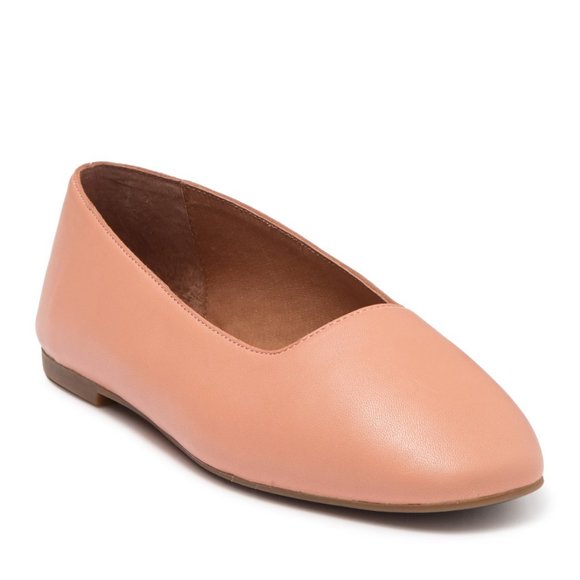 Madewell Shoes - NWOT Madewell Cory Leather Flat in Vintage Coral